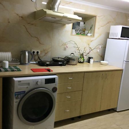 Hotel Rafinad Lwów Zewnętrze zdjęcie