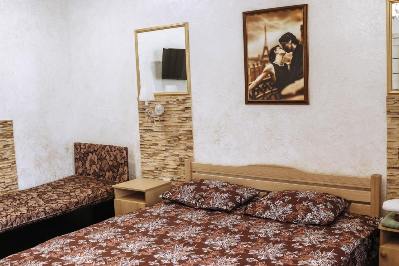 Hotel Rafinad Lwów Zewnętrze zdjęcie