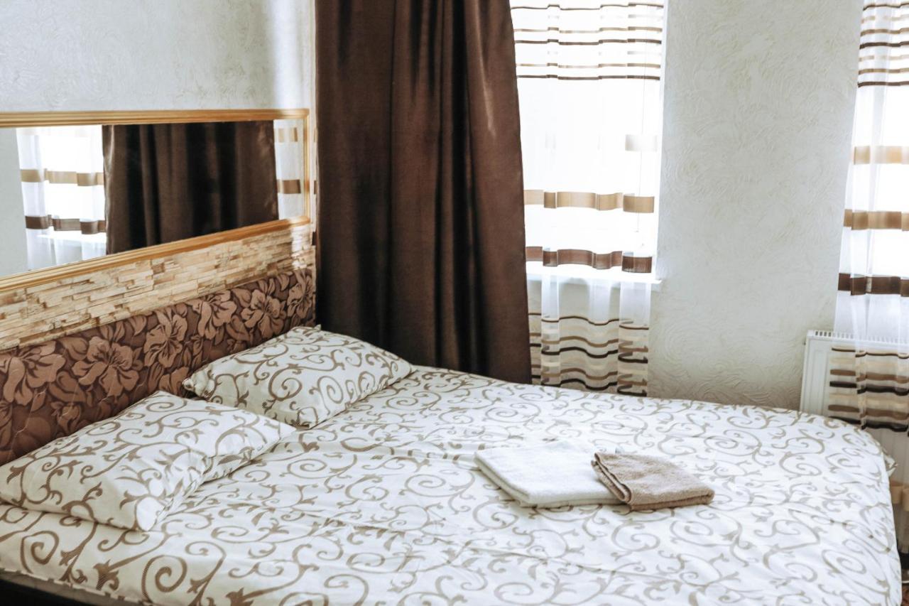 Hotel Rafinad Lwów Zewnętrze zdjęcie